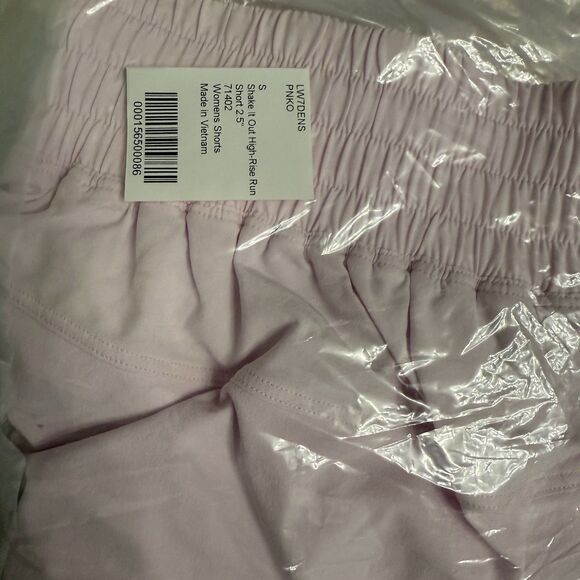 Lululemon Shake it Out High Rise Run Short 2.5" NWT $68 Pink Organza Small - Picture 6 of 8